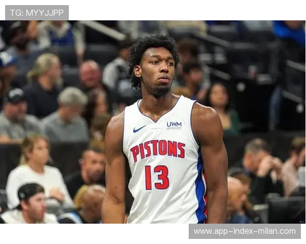 NBA怀斯曼内线对抗训练更强悍，开启未知潜能的新篇章