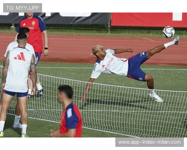 巴萨伤员亚马尔耻骨痛受关注，医疗组紧急介入